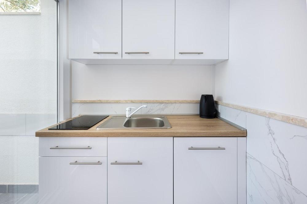 Luxury Apartment Aria Трогир Екстериор снимка
